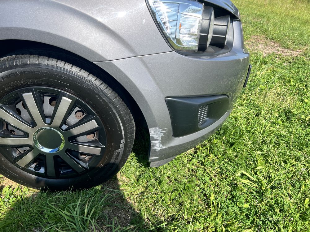 Chevrolet aveo, jeździła kobieta