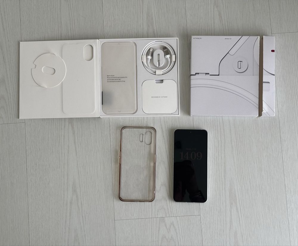## Nothing Phone 2 Branco 256gb ##