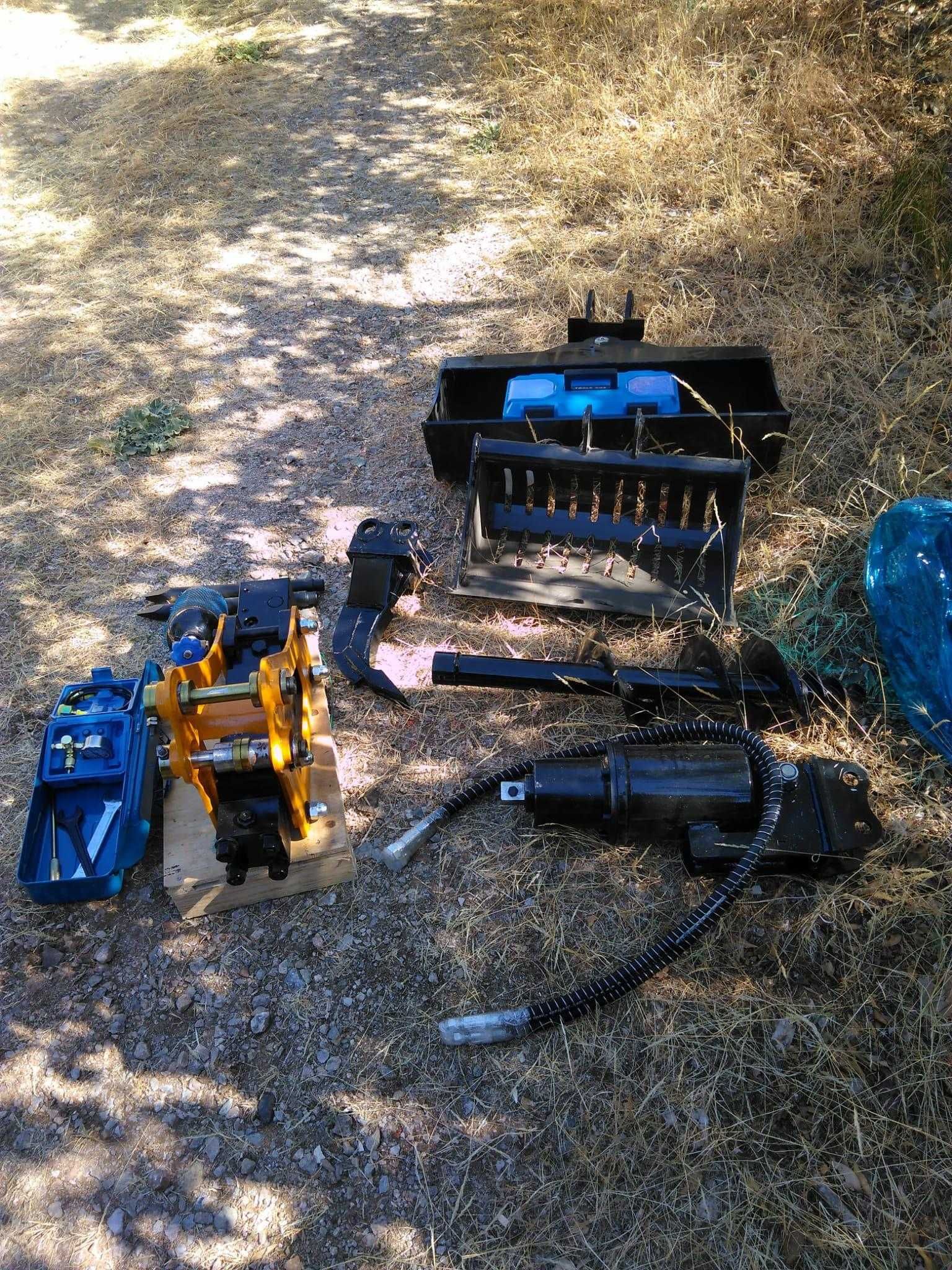 Mini-Giratória 1,5Ton