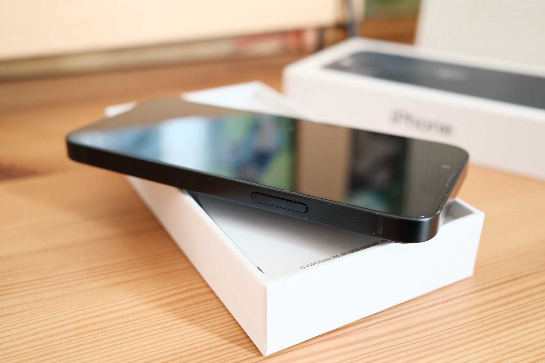 iPhone 13 mini 128Gb Midnight - Desbloqueado