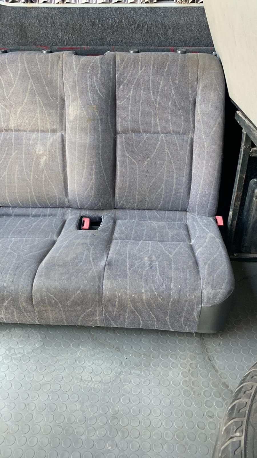 Переднє подвійне сидіння на Sprinter 903/LT
