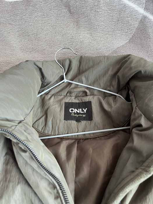 Жіноча куртка Only розмір S