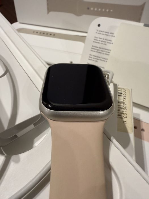 Продам годинник Apple watch 7 45mm starlight
