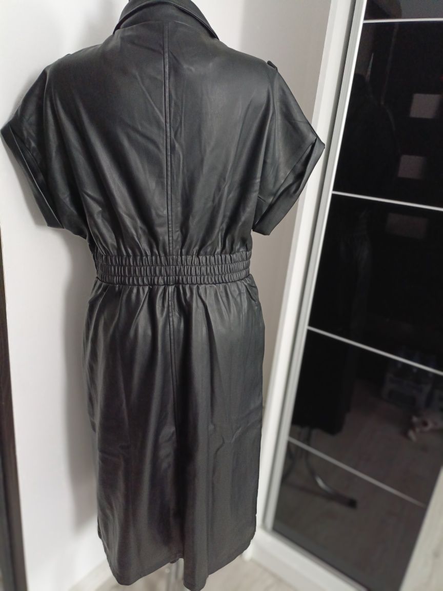 Szmizjerka sukienka czarna Reserved r.XL  skóropodobna