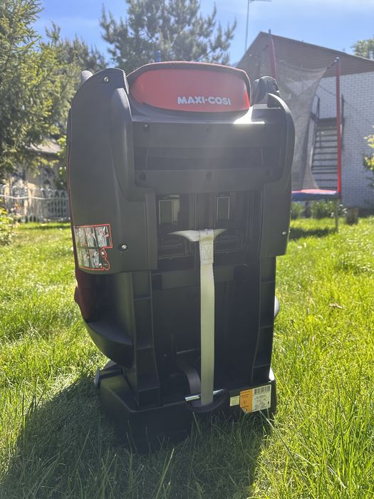 Автокрісло Maxi Cosi