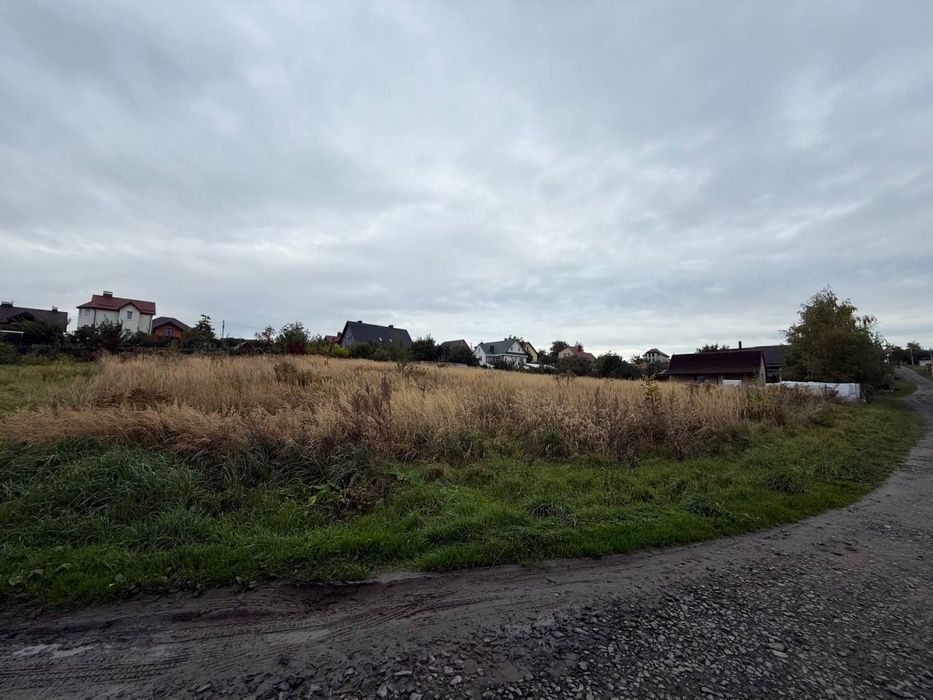 Продаж земельної ділянки у с. Забороль