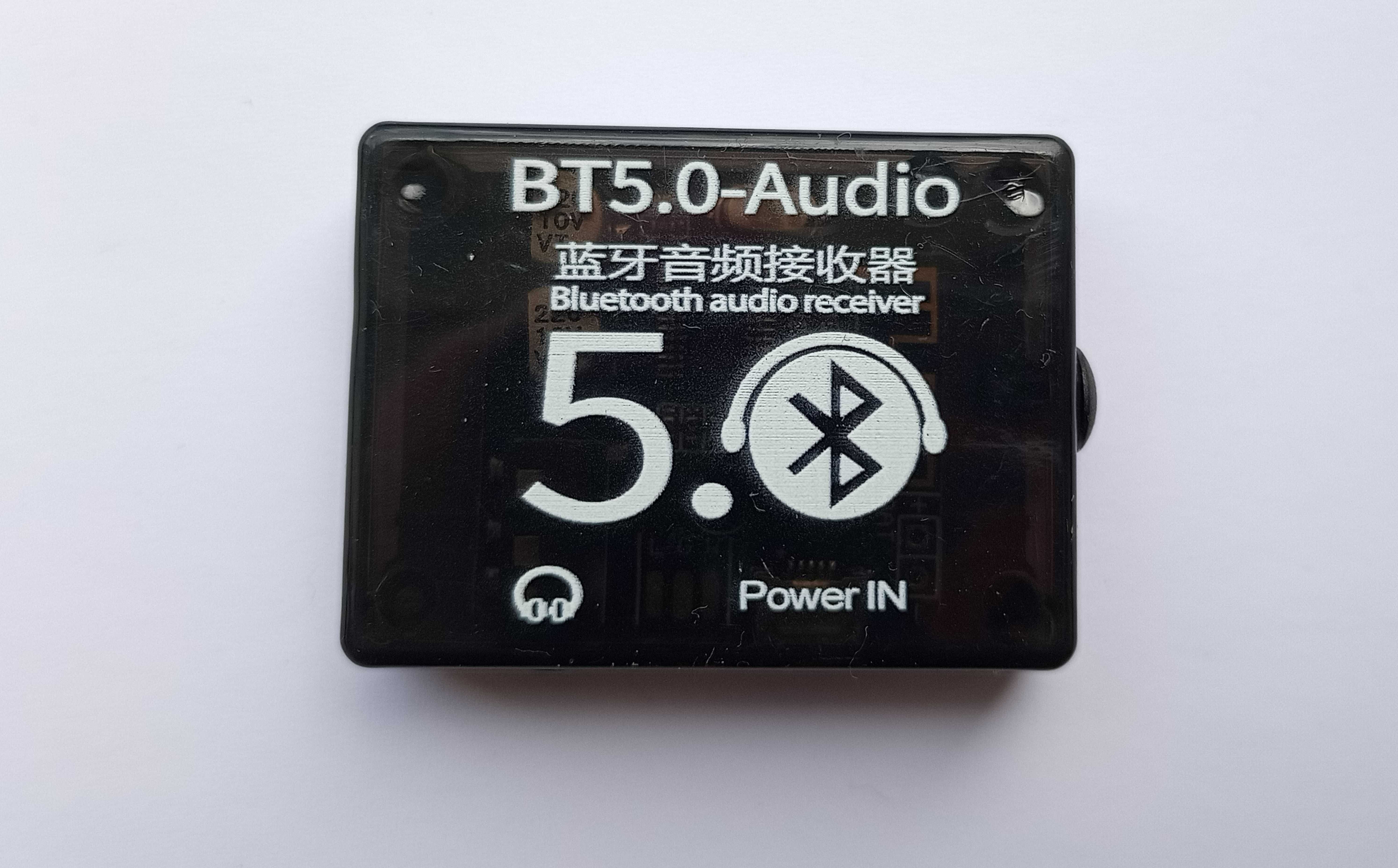 Аудіо блютус у корпусі вихід 3,5 мм живлення 4,2 - 5 В  мікро USB