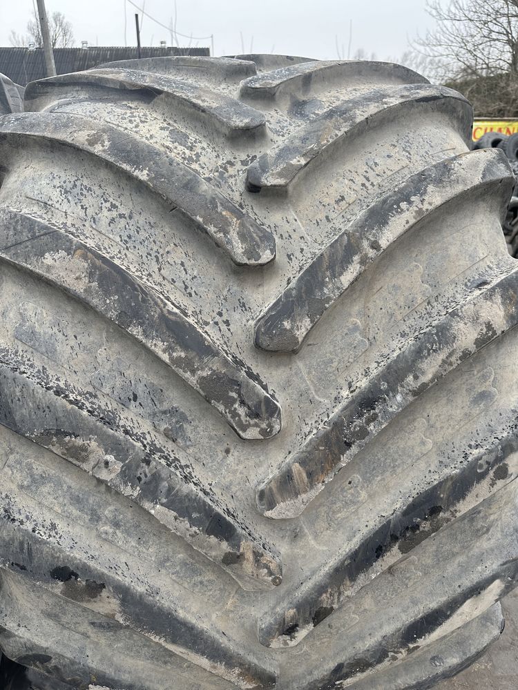 Opona 1050/50 R32 BKT z gwarancja