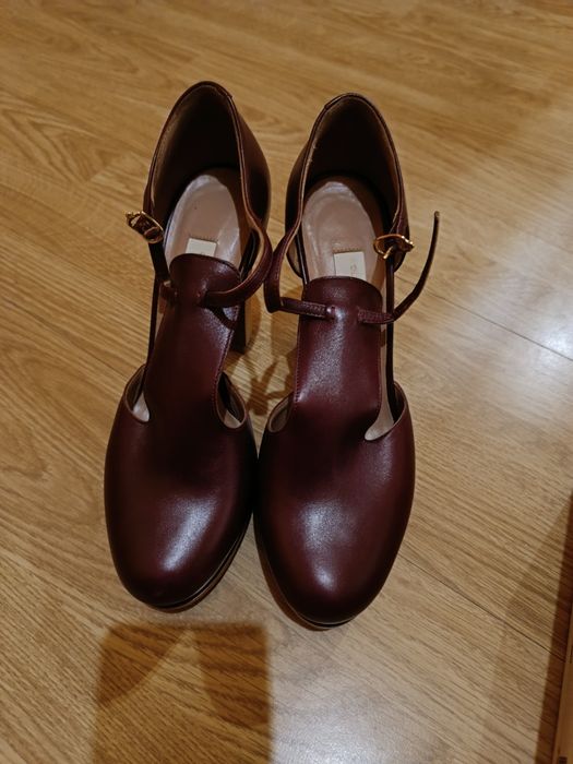 l'autre chose buty na wysokim obcasie.