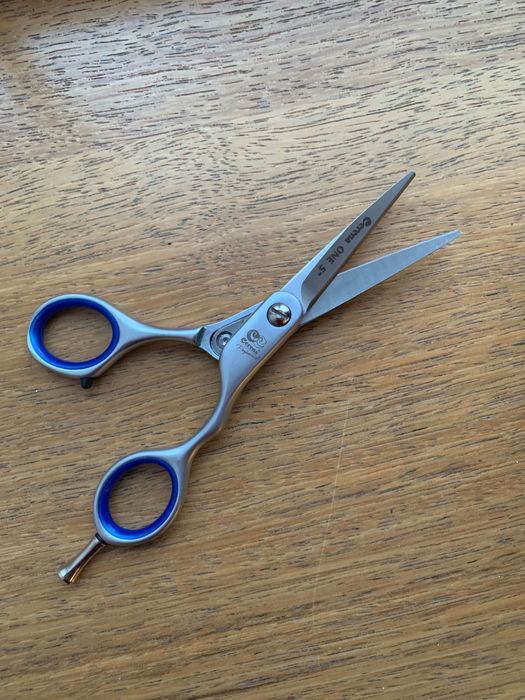 Nożyczki fryzjerskie Cerena 5”