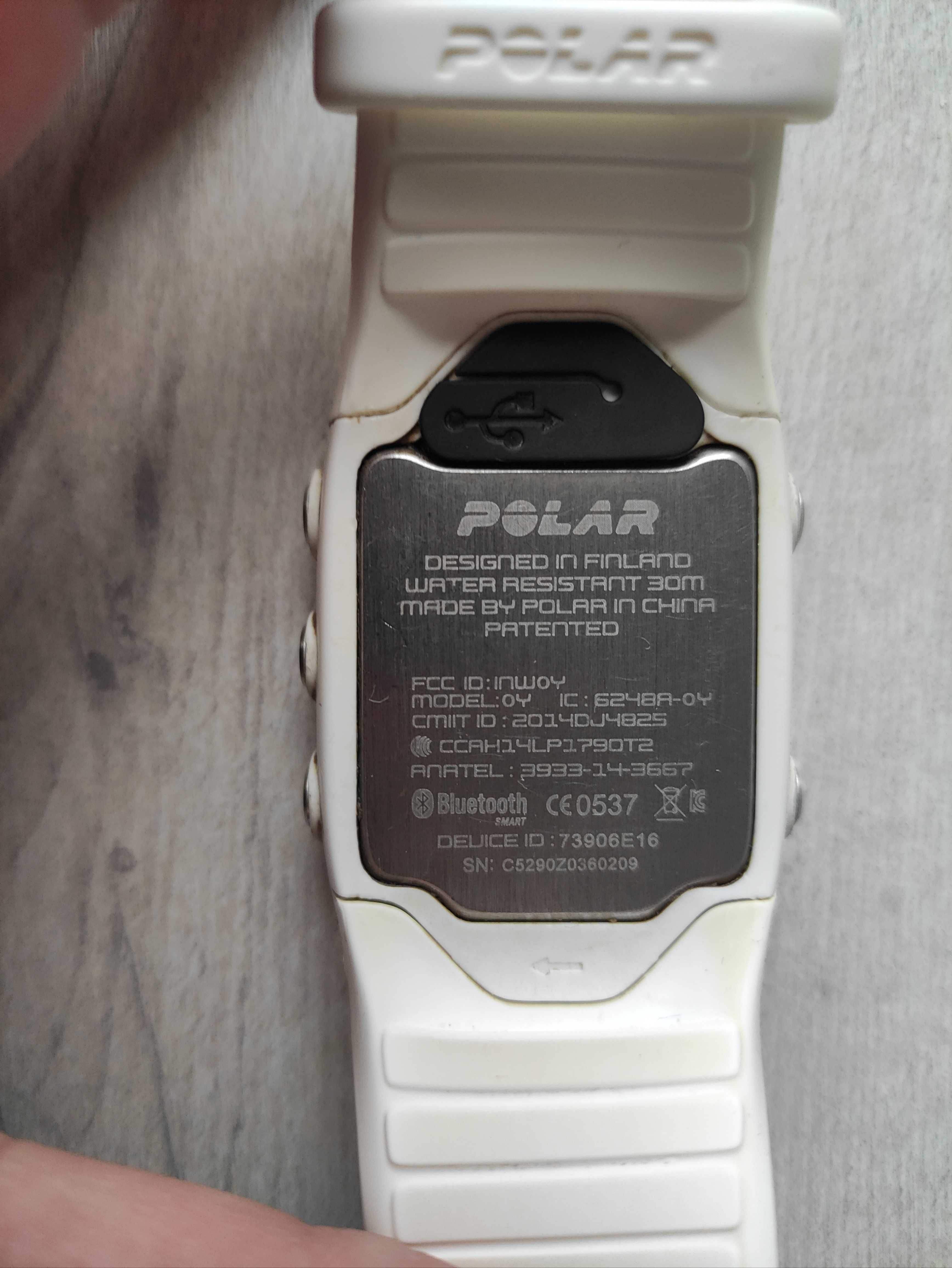Zegarek sportowy Polar M400