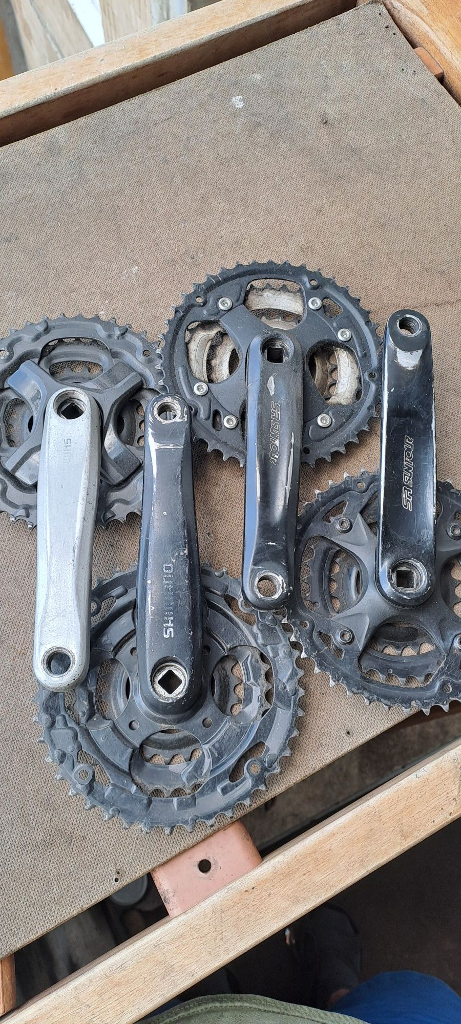 Шатуни  Shimano 6 - 9 передач, лівий... окремо  170мм.