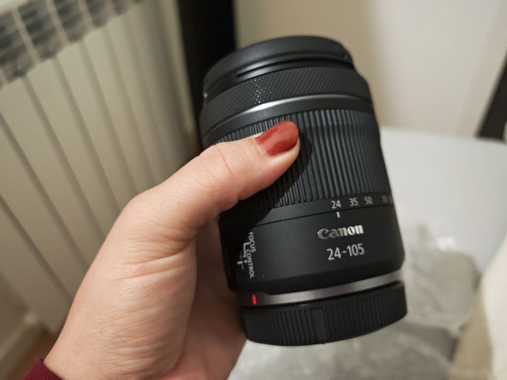 Vendo câmara profissional Canon EOS RP