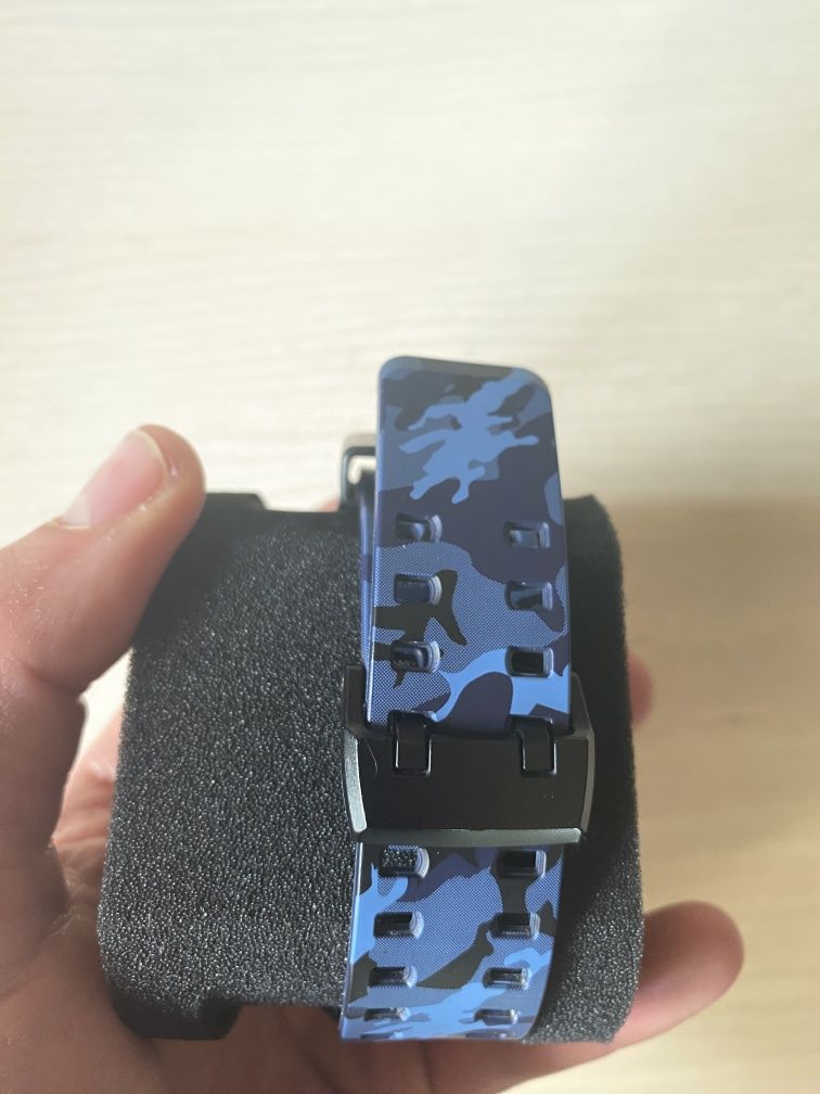 Zegarek Casio G-Shock GA700CM