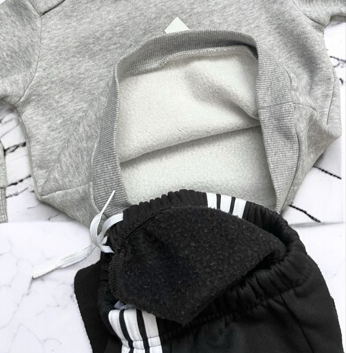 Теплий костюм Adidas на малюка 6-9 місяців