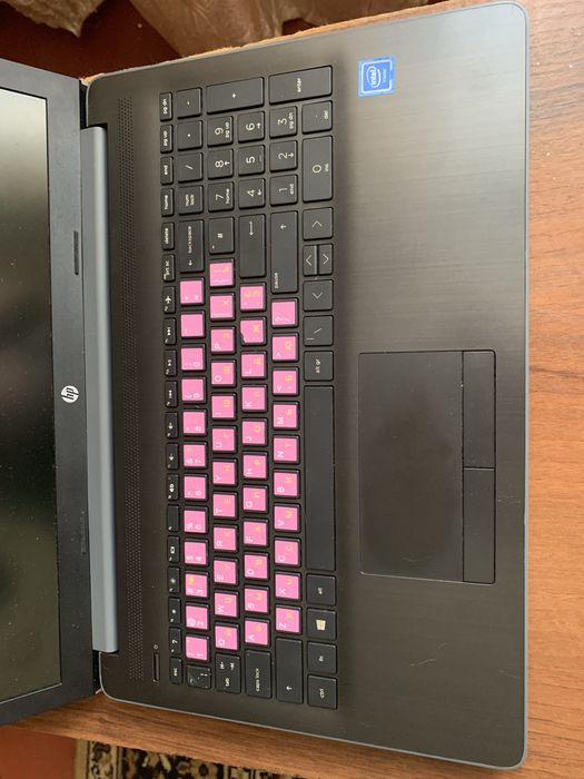 Продається ноутбук HP 15 da0503sa