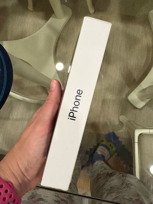 iPhone 13 128GB midnight