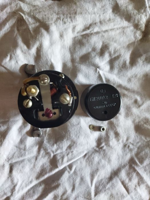 электронасос низкого давления, бензонасос 12 В.( печки ЗАЗ).