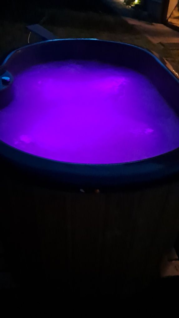 Jacuzzi, jakuzzi,balia,basen,bania