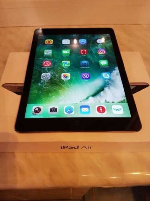 Айпад Apple iPad Air 16 GB. Тонкий. Швидкий. Для шанувальників Apple