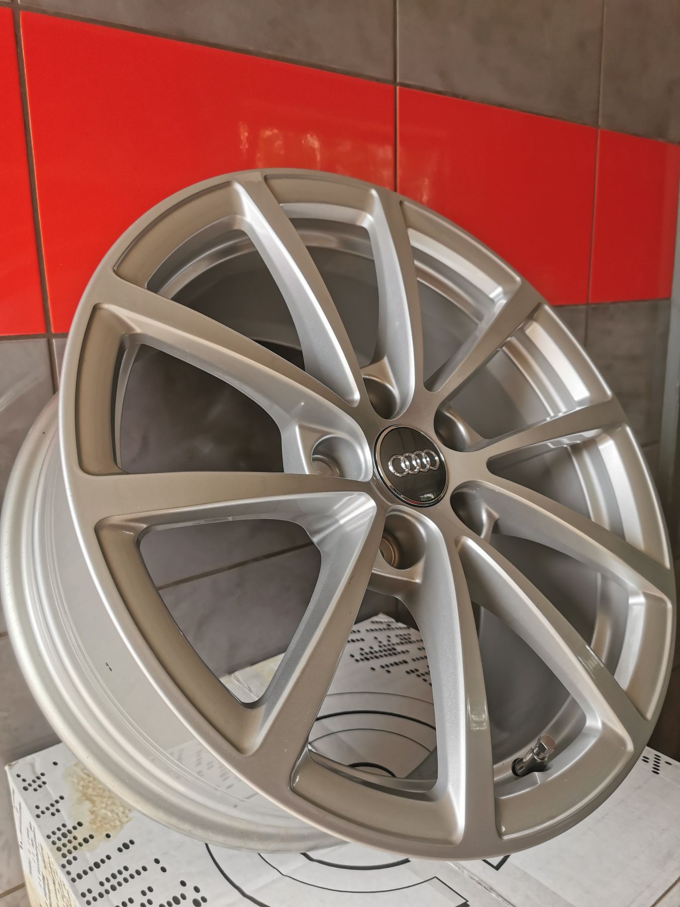 Felgi 17" 5x112 Audi S-Line A3 A4 A6 Q3 Q5 C5 C6 C7 B6 B7 B8 B9 ET 37