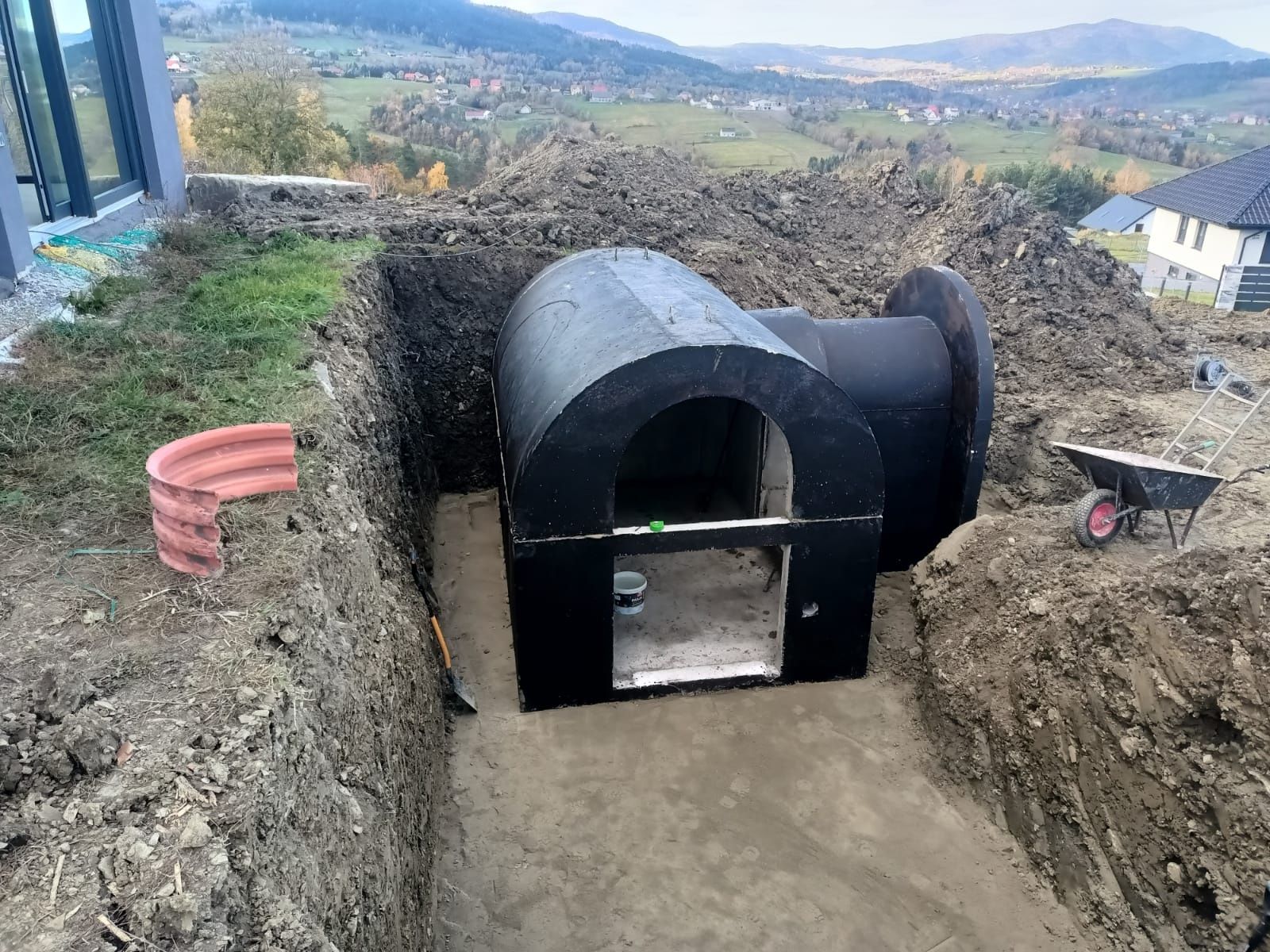 Piwnica betonowa ziemianka ogrodowa solidna B30W8 możliwość łączenia