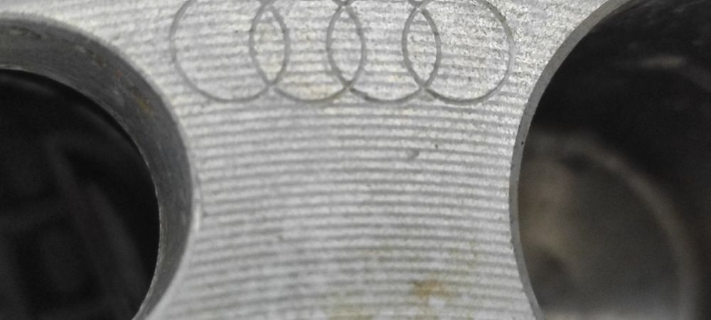 94 Felgi aluminiowe ORYGINAŁ AUDI R 17 5x112 otwór 66,6 Bardzo Ładne