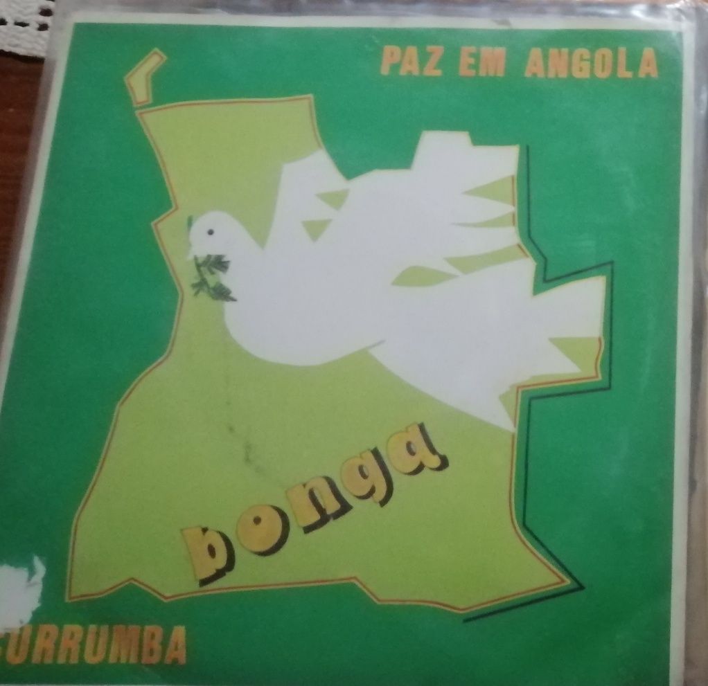 Música angolana e Cabo Verde,. Bonga, Valdemar e Bana Bastos