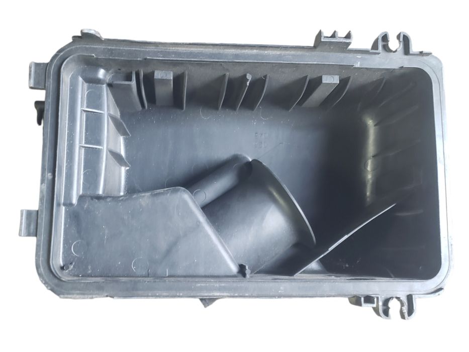 Корпус воздушного фильтра верхняя часть Lexus RX 300 разборка