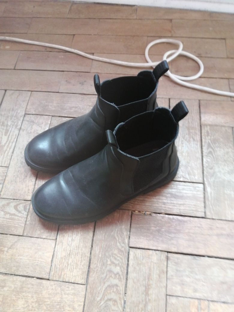 Vendo botas de homem "zara" (portes incluídos)