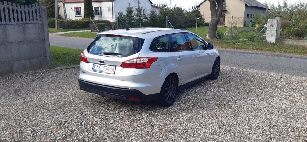 Ford Focus 1.6  120KM