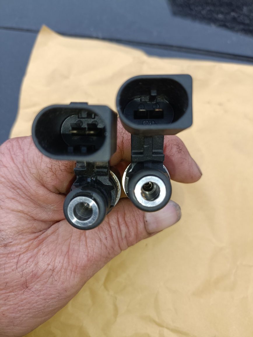 Продам форсунки двигун FSI 1.6