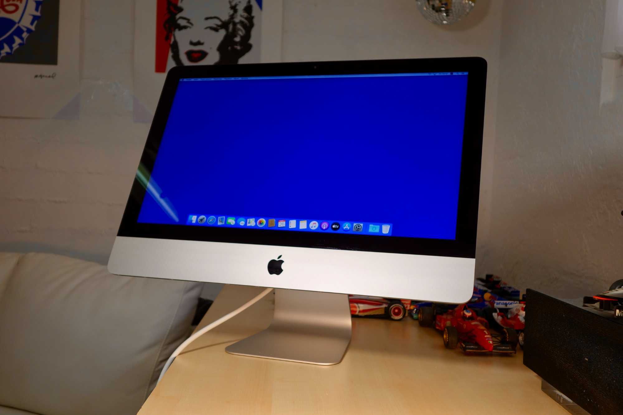 Apple iMac 21.5 2019 RETINA i5 6 CORE 3GHz 4GB Video 16RAM 1TB SSD