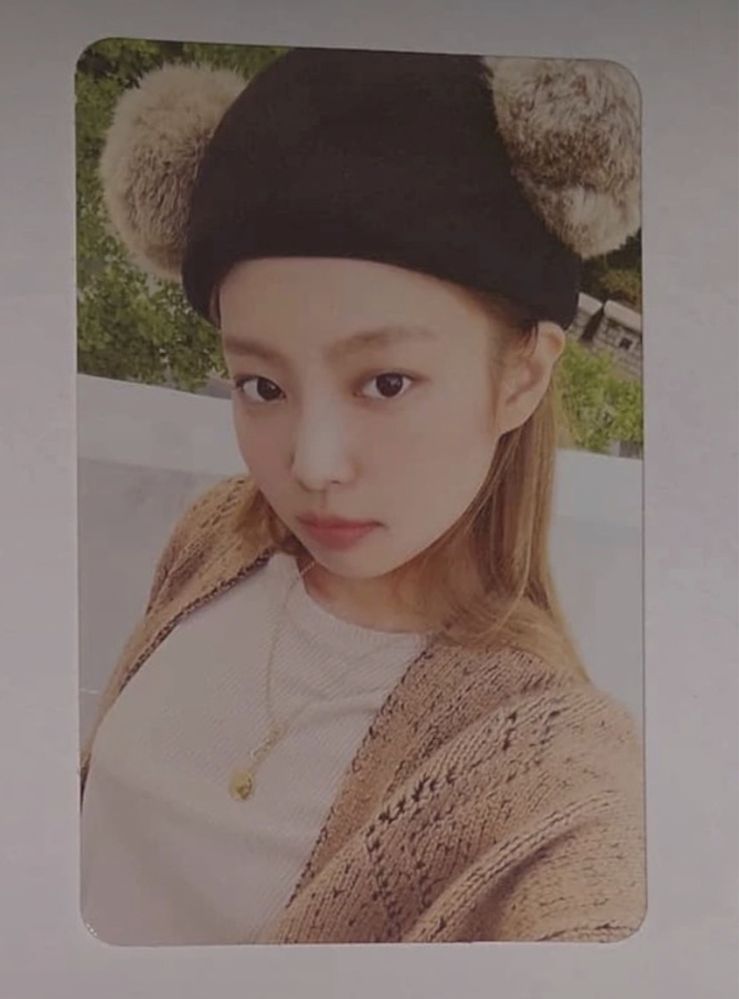 Blackpink born pink le sserafim antifragile wymiana