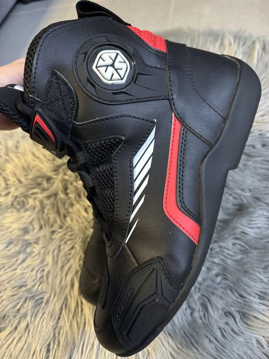 Мотоботинки  Scoyco