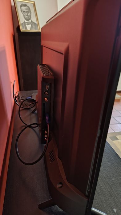 Smart tv Xiaomi 2025. Comomnova e com caixa.