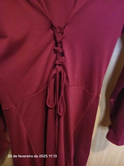 Vestido assimétrico nunca usado