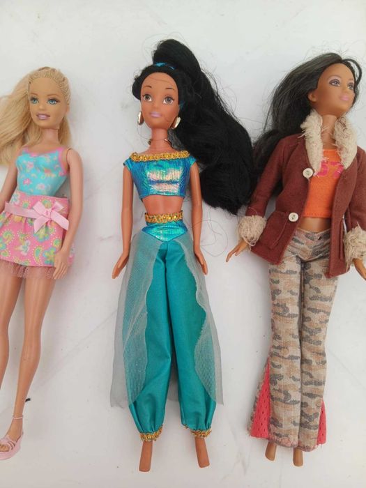 4 bonecas Barbie, muito antigas