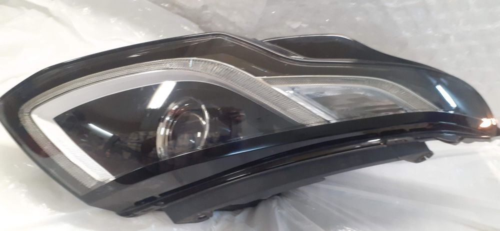 Range rover evoque (Lava farois)