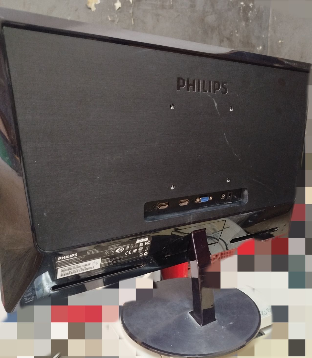 Монитор Philips 224E5Q