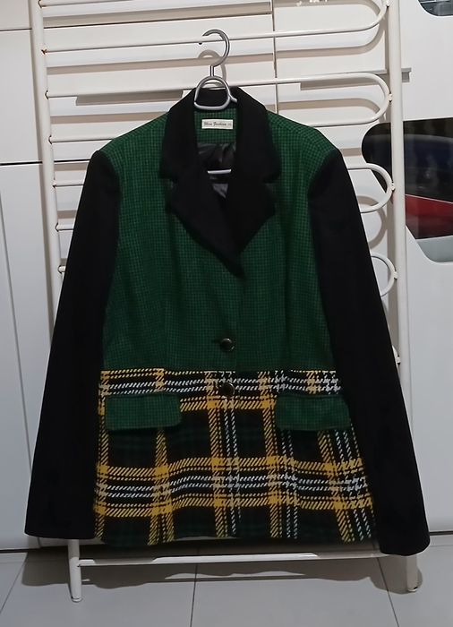 Blazer multicolor tamanho XXL,Mas,pouco uso.