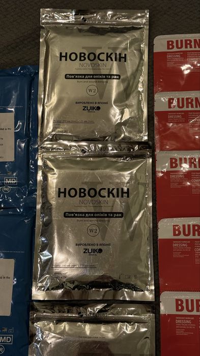 Повʼязка протиопікова, Оклюзійна наліпка, Повʼязка для опіків та ран