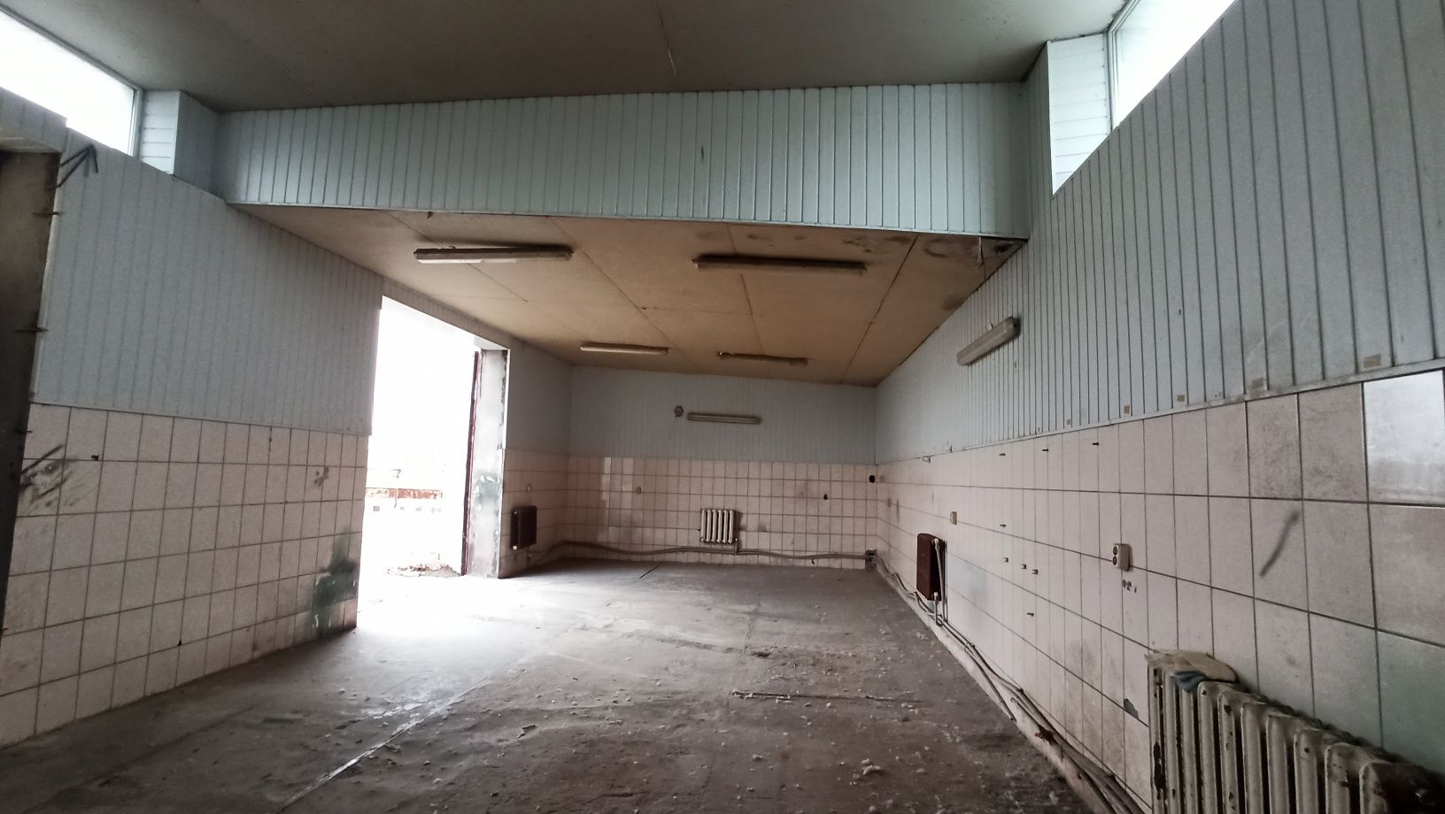 Оренда промислового приміщення з опаленням 120 квадратів