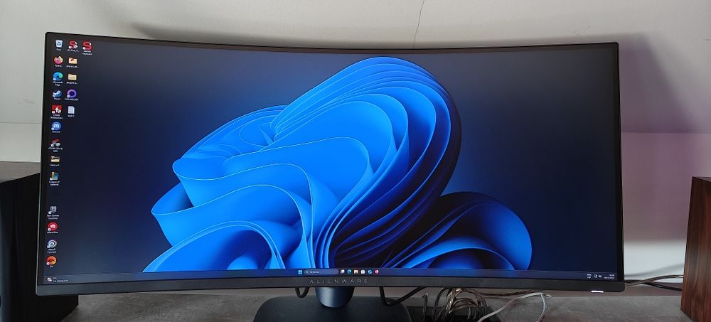 Monitor Dell alienware AW3425DWM ultrawide