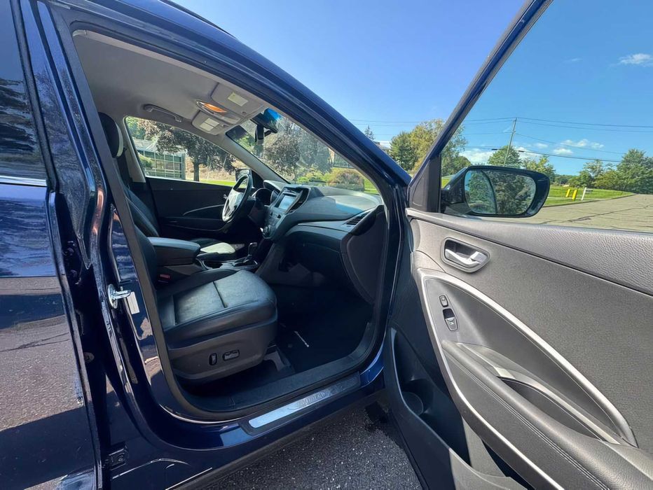 Hyundai Santa Fe      2018