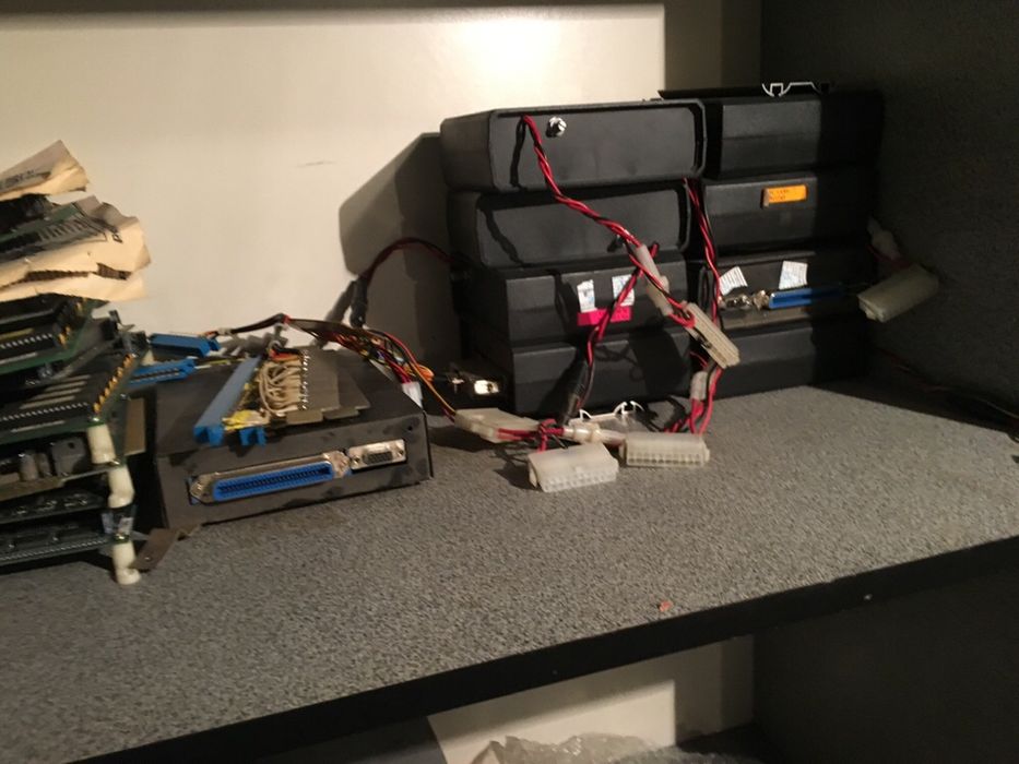 Продам комплектующие для игровых автоматов