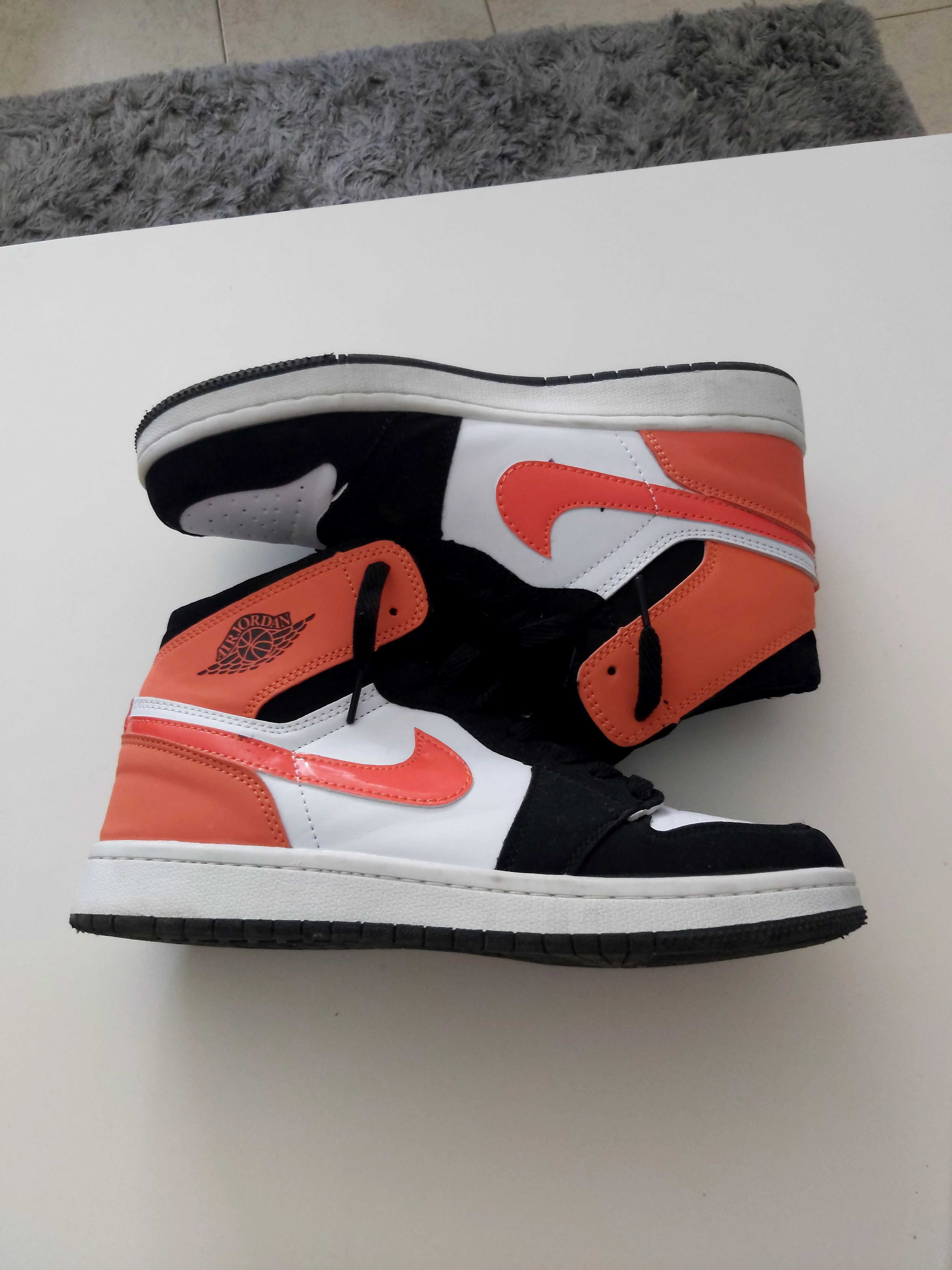 Vendo Ténis Air Jordan 1 Mid