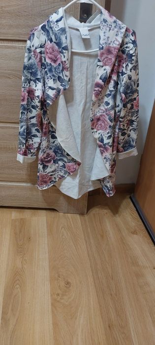 Narzutka damska print kwiatowy