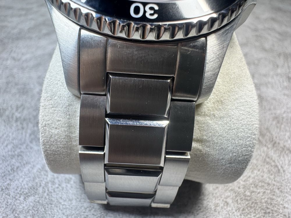 Hamilton Khaki Navy Scuba