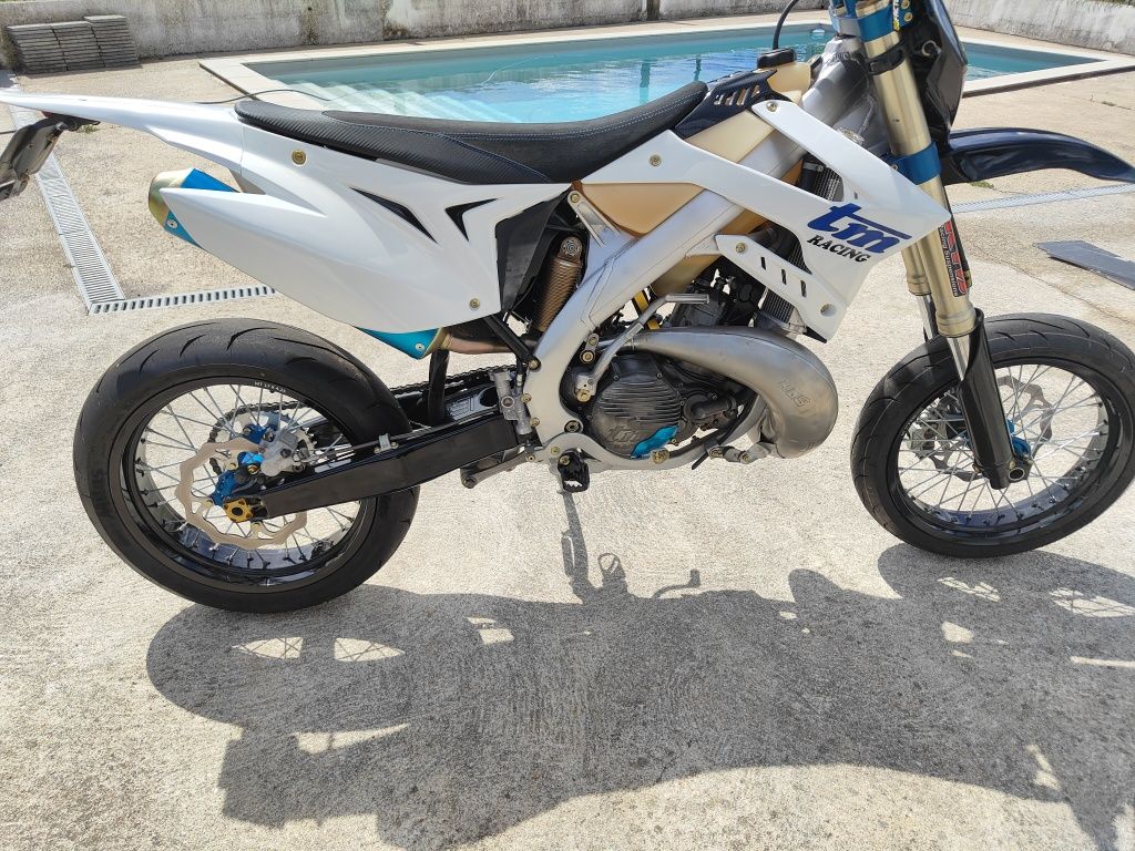 TM Racing EN 300